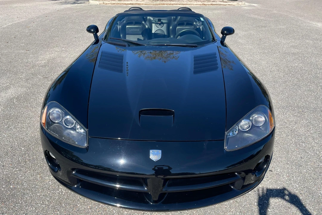 2003 Dodge Viper 3rd Gen - Image 2 of 31