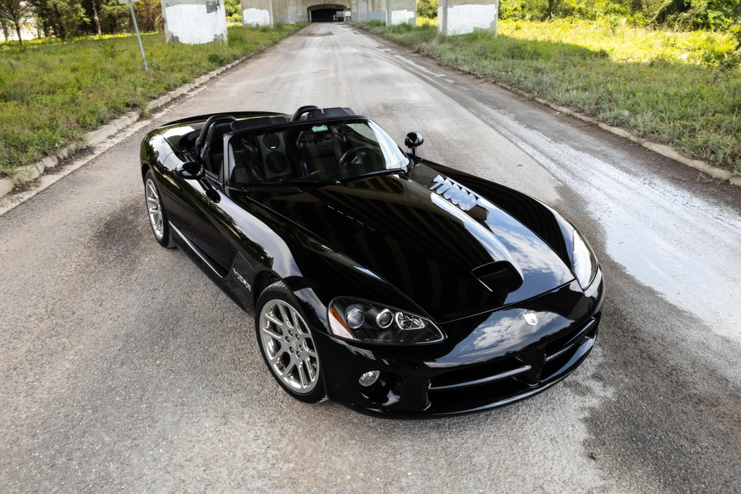 2003 Dodge Viper 3rd Gen - Image 13 of 31