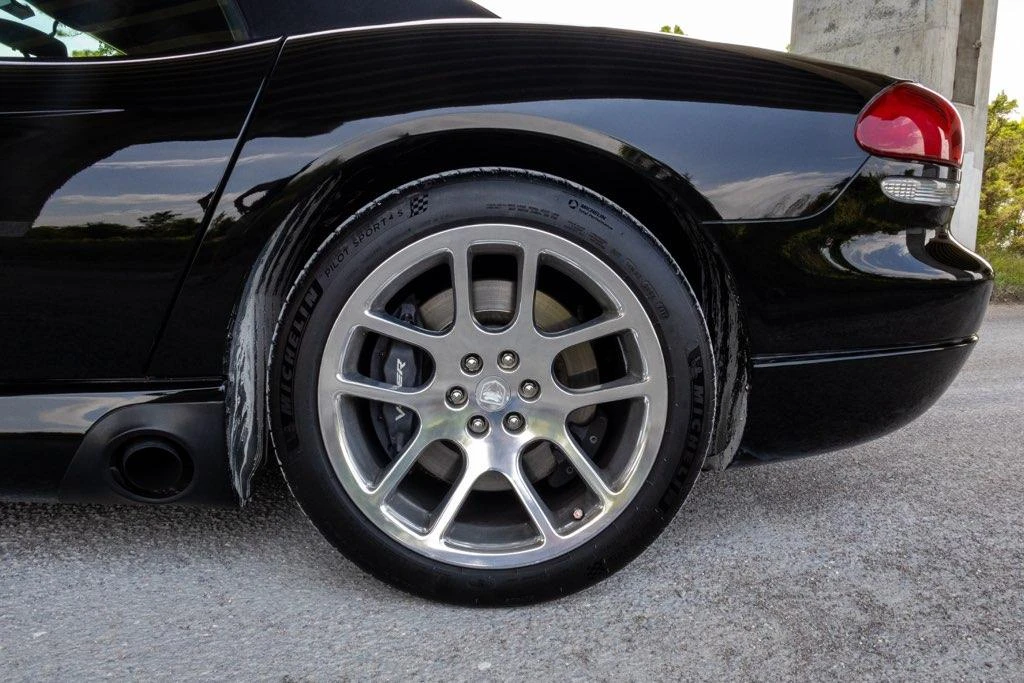 2003 Dodge Viper 3rd Gen - Image 30 of 31