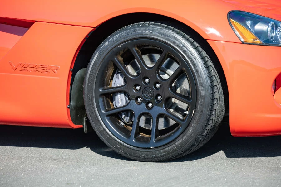 2003 Dodge Viper 3rd Gen - Image 13 of 31