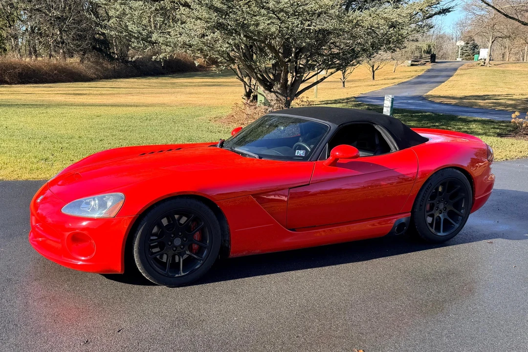 2003 Dodge Viper 3rd Gen - Image 28 of 31