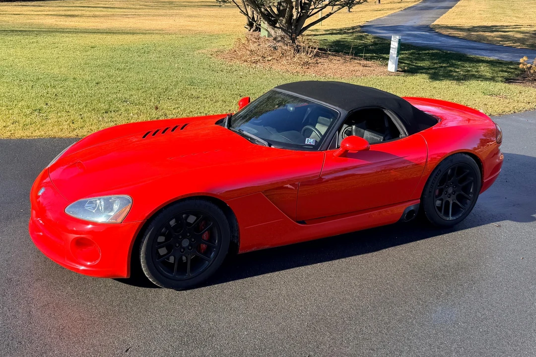 2003 Dodge Viper 3rd Gen - Image 27 of 31