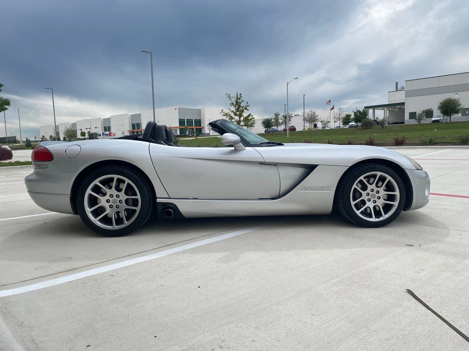 2003 Dodge Viper 3rd Gen - Image 10 of 31