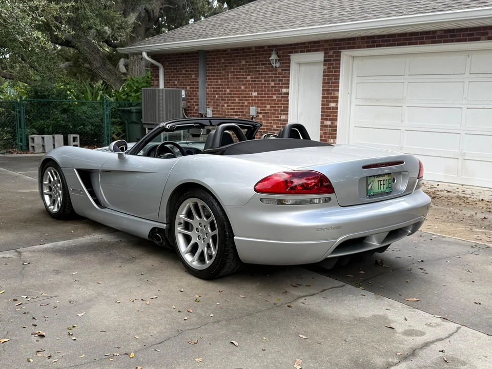 2003 Dodge Viper 3rd Gen - Image 11 of 31
