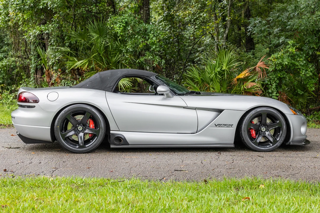 2003 Dodge Viper 3rd Gen - Image 16 of 31