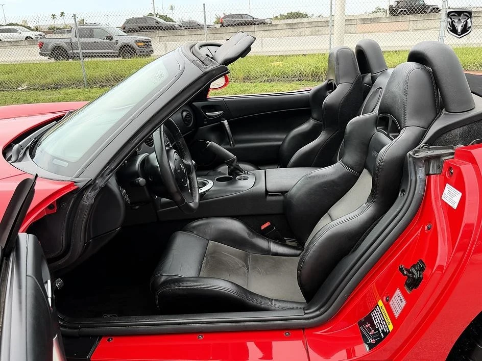 2003 Dodge Viper 3rd Gen - Image 20 of 31