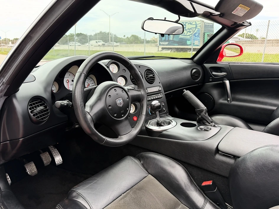 2003 Dodge Viper 3rd Gen - Image 19 of 31