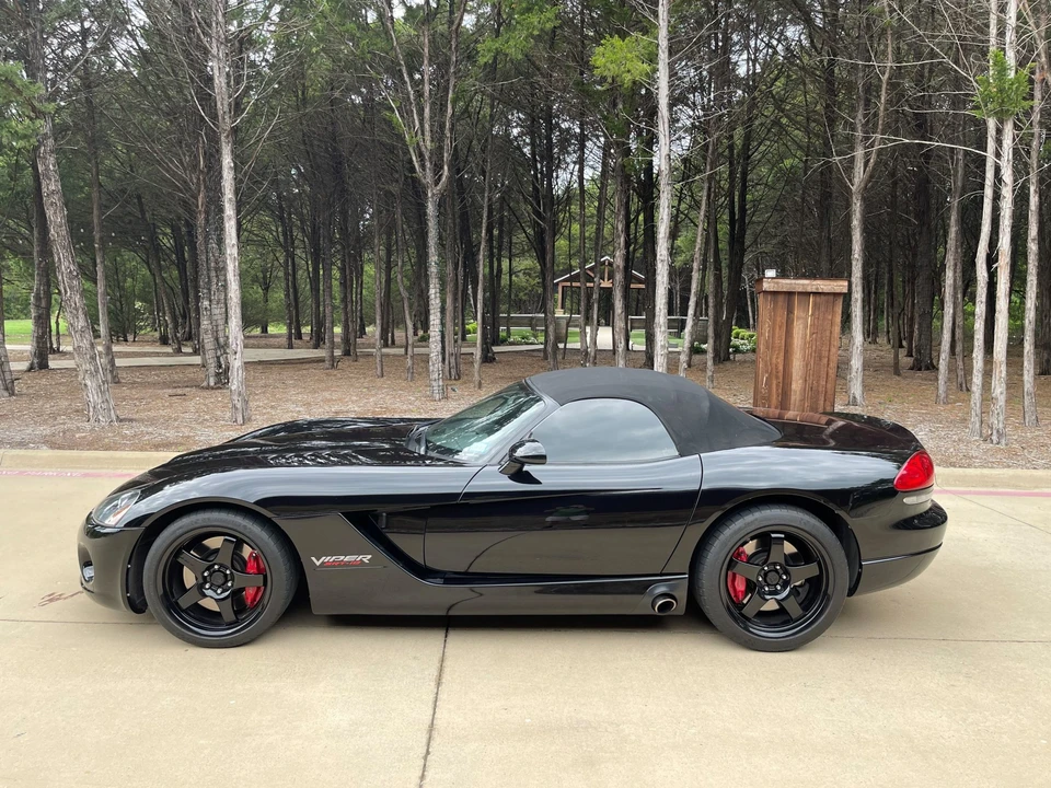 2003 Dodge Viper 3rd Gen - Image 28 of 31