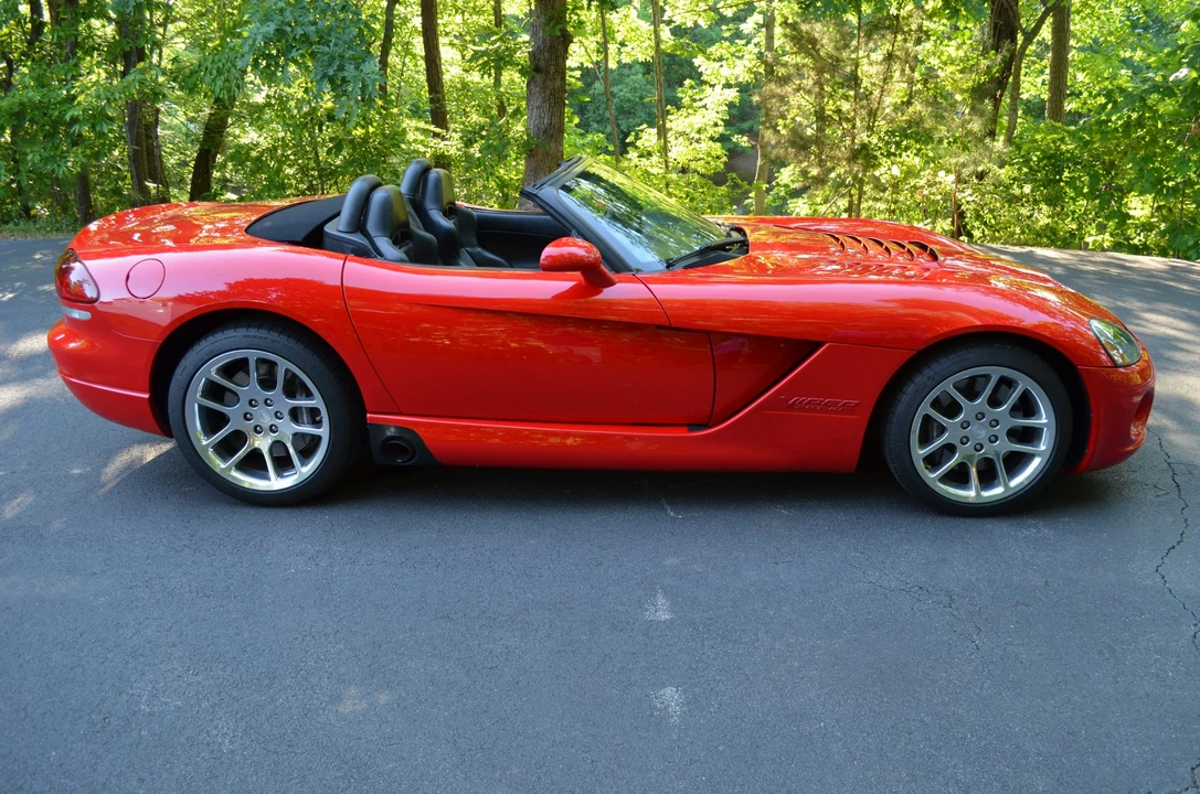 2003 Dodge Viper 3rd Gen - Image 10 of 31