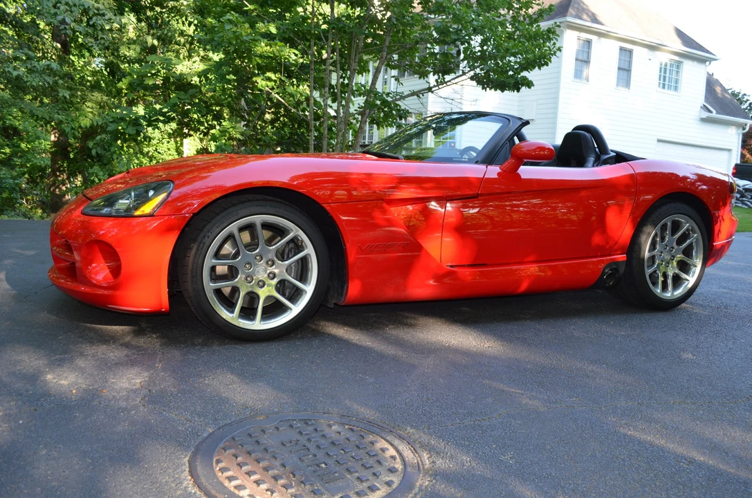 2003 Dodge Viper 3rd Gen - Image 15 of 31