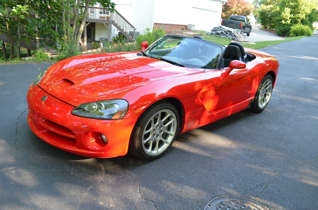 2003 Dodge Viper 3rd Gen - Image 2 of 31