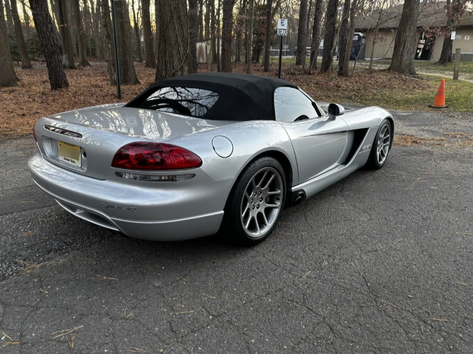 2003 Dodge Viper 3rd Gen - Image 4 of 7