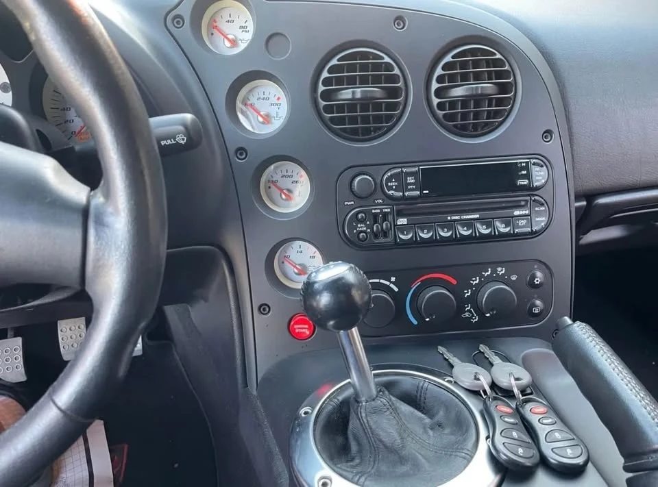 2003 Dodge Viper 3rd Gen - Image 3 of 14