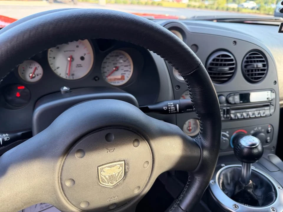 2003 Dodge Viper 3rd Gen - Image 10 of 11
