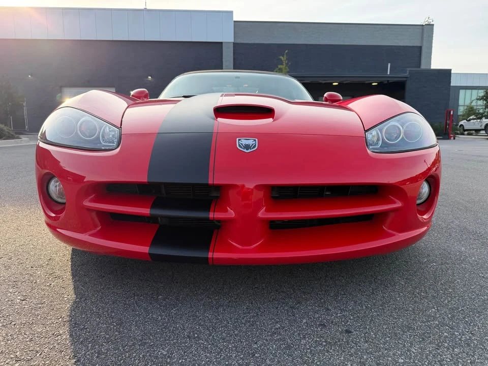 2003 Dodge Viper 3rd Gen - Image 3 of 11