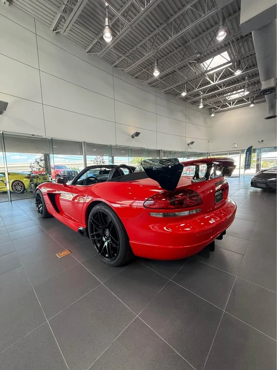 2003 Dodge Viper 3rd Gen - Image 2 of 6