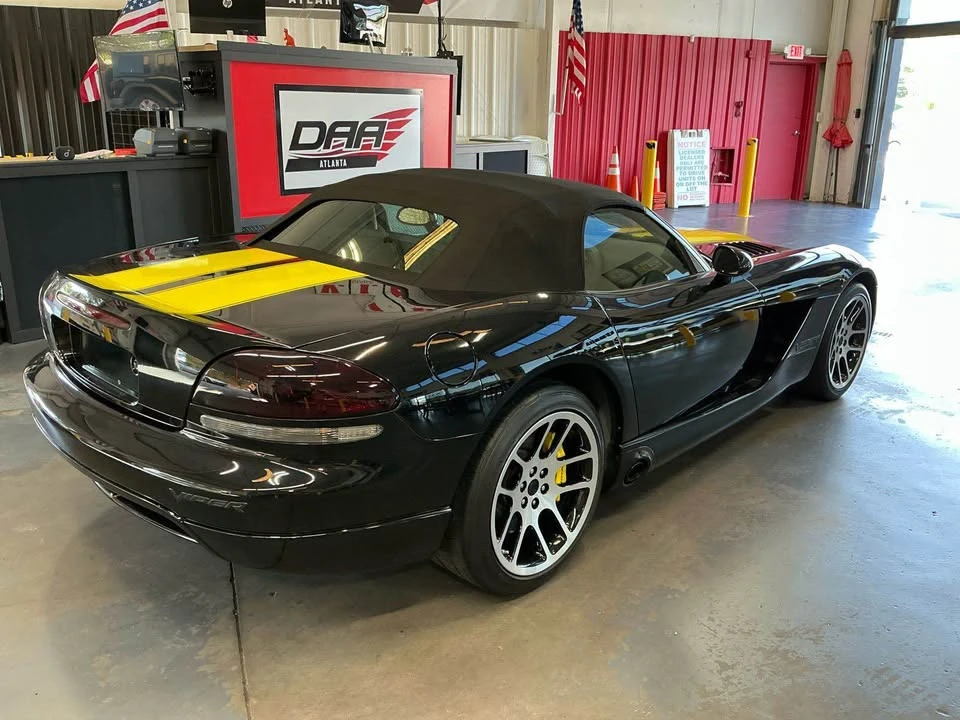 2003 Dodge Viper 3rd Gen - Image 2 of 4