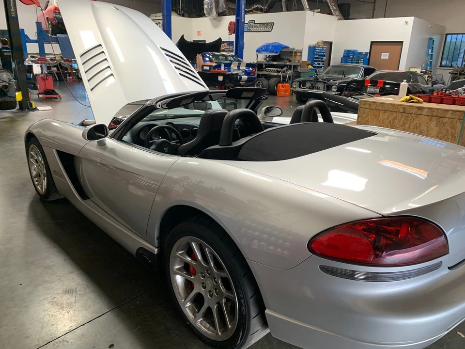 2001 Dodge Viper 2nd Gen - Image 4 of 10