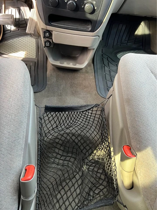 2003 Dodge Caravan - Image 11 of 13