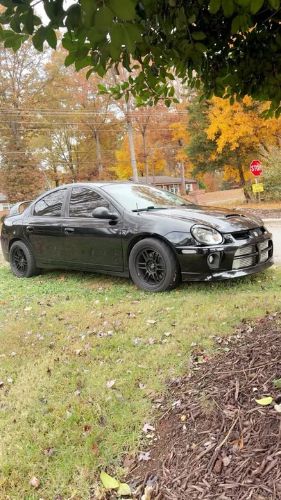 2003 Dodge Neon - Image 2 of 9