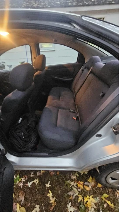 2003 Dodge Neon - Image 15 of 16