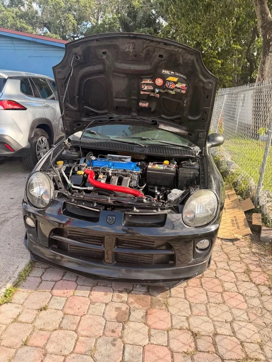 2003 Dodge Neon SRT-4 - Image 2 of 3