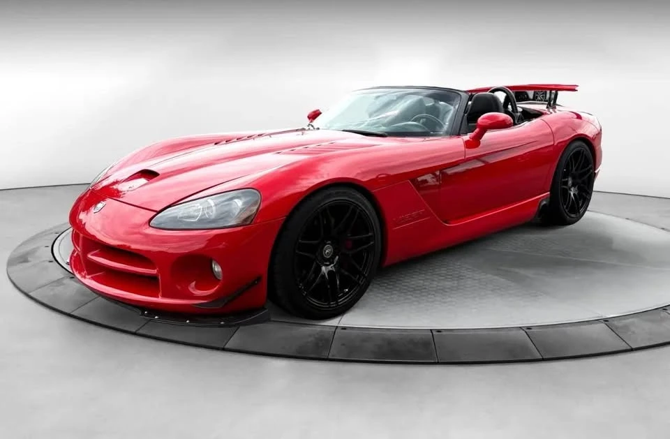 2003 Dodge Viper 3rd Gen - Image 2 of 11