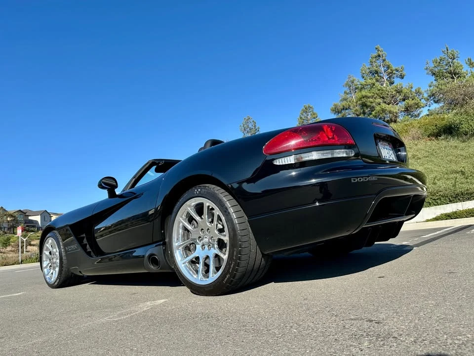 2003 Dodge Viper 3rd Gen - Image 11 of 20