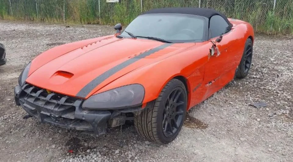 2003 Dodge Viper 3rd Gen - Image 2 of 11