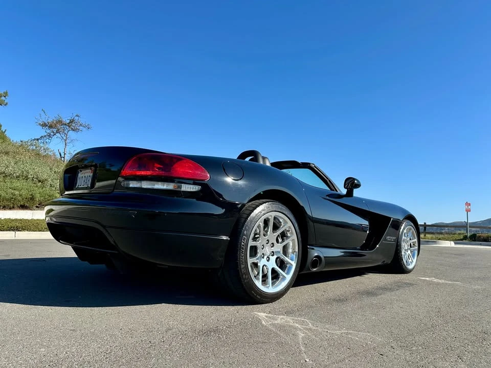 2003 Dodge Viper 3rd Gen - Image 9 of 20