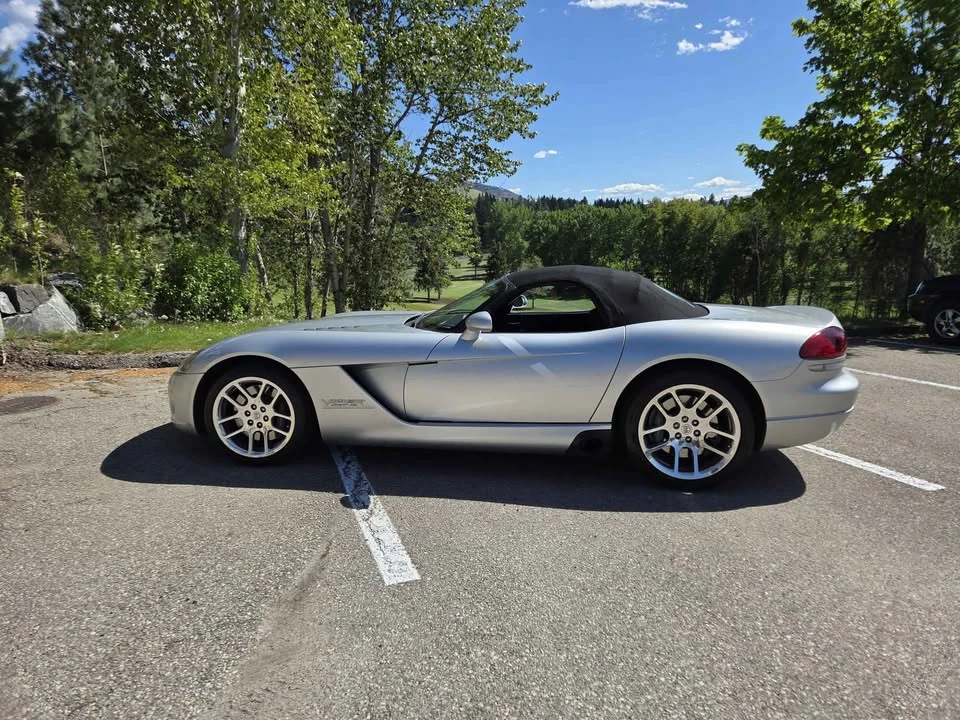 2003 Dodge Viper 3rd Gen - Image 3 of 11