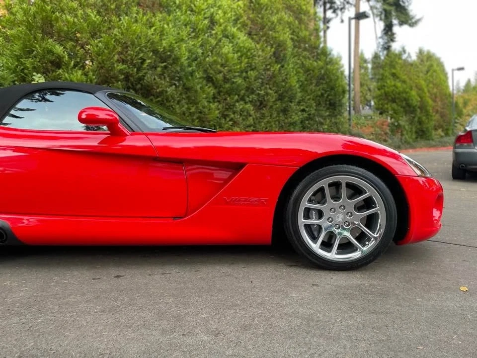 2003 Dodge Viper 3rd Gen - Image 4 of 9