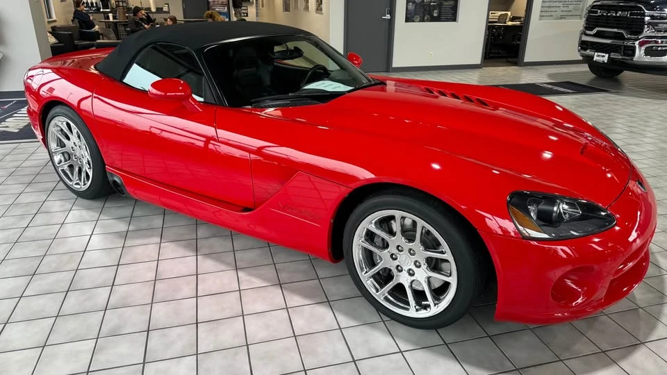 2003 Dodge Viper 3rd Gen - Image 3 of 4