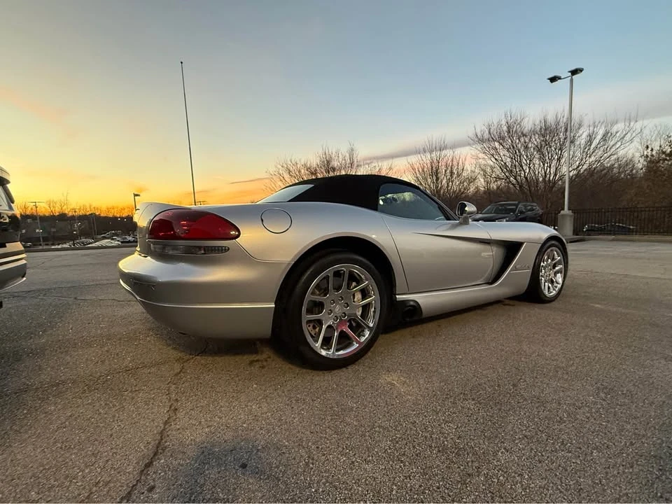 2003 Dodge Viper 3rd Gen - Image 5 of 15