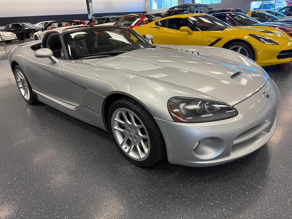 2003 Dodge Viper 3rd Gen - Image 4 of 19