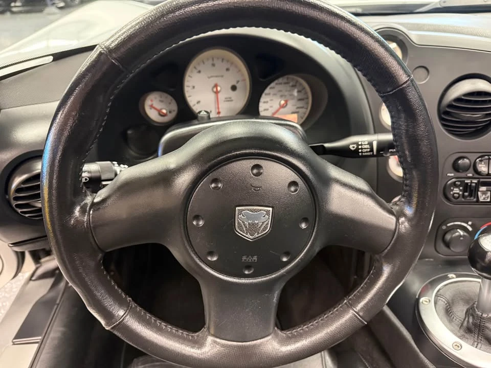2003 Dodge Viper 3rd Gen - Image 11 of 19