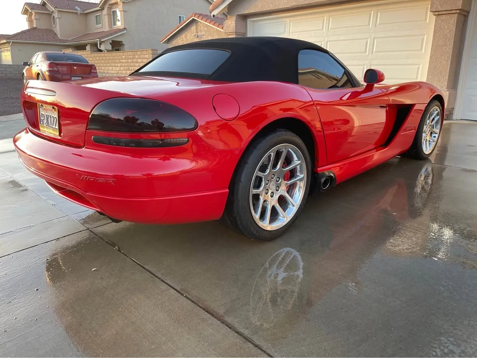 2003 Dodge Viper 3rd Gen - Image 2 of 14