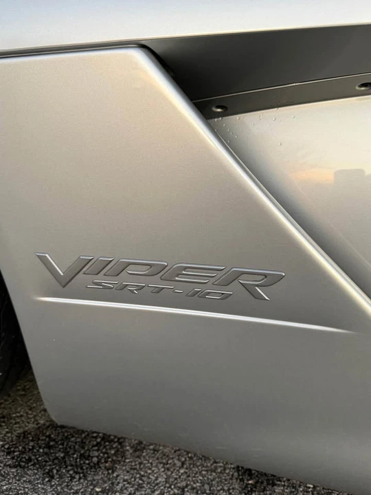 2003 Dodge Viper 3rd Gen - Image 8 of 13