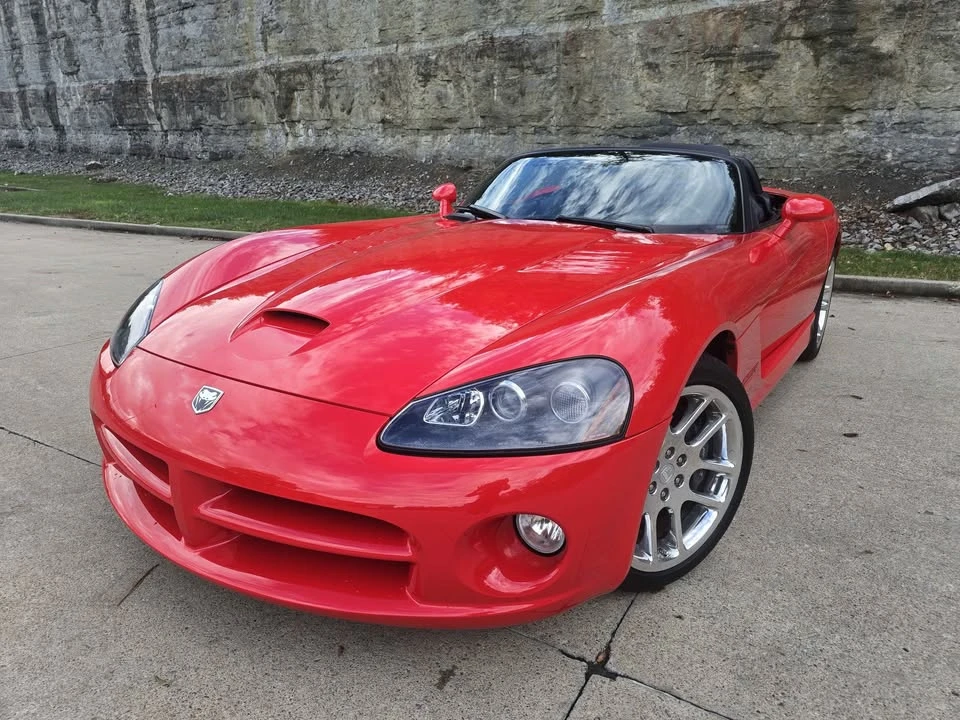 2003 Dodge Viper 3rd Gen - Image 2 of 20