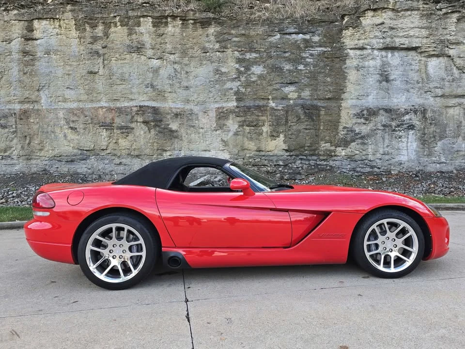 2003 Dodge Viper 3rd Gen - Image 9 of 20