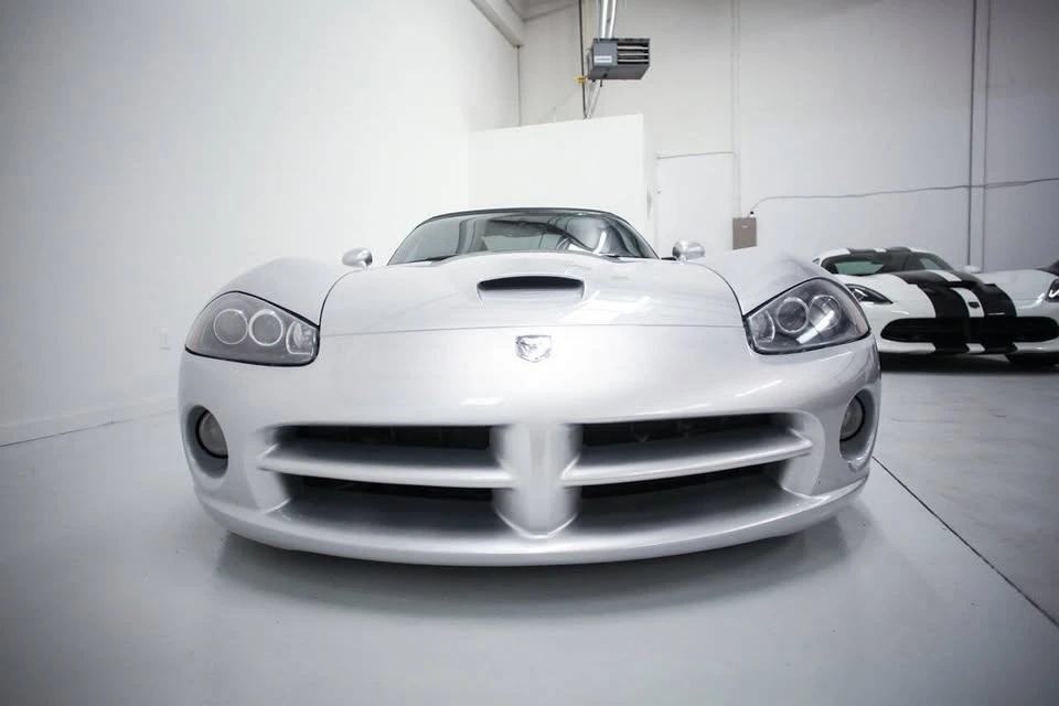 2003 Dodge Viper 3rd Gen - Image 11 of 20