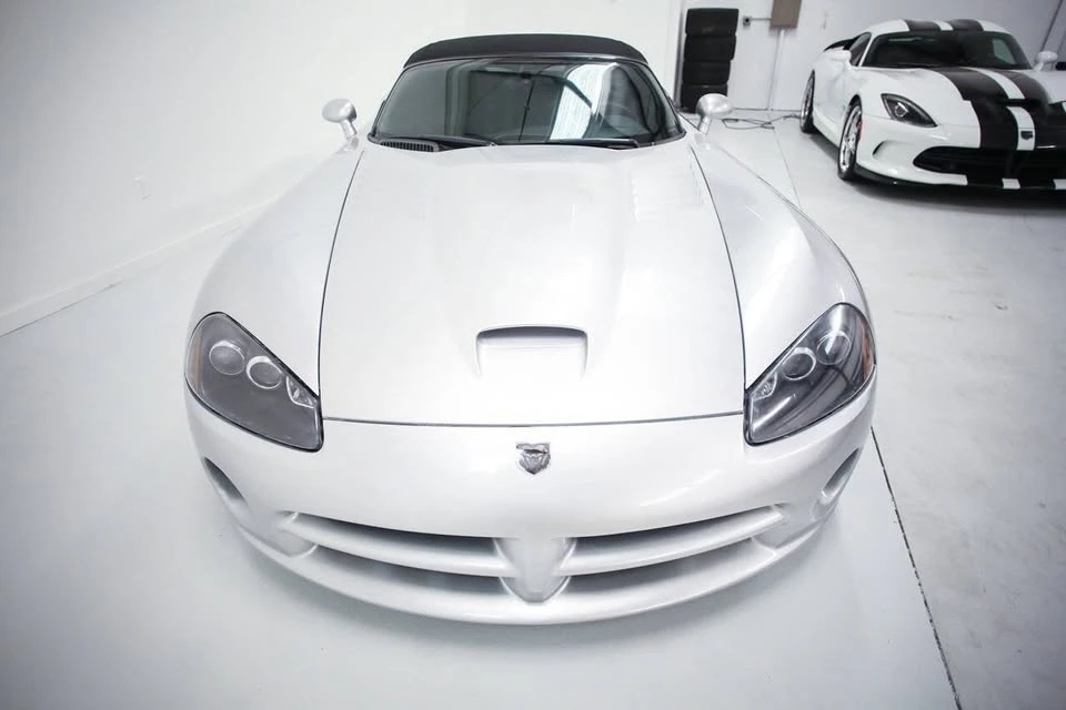 2003 Dodge Viper 3rd Gen - Image 2 of 20