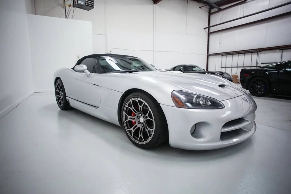 2003 Dodge Viper 3rd Gen - Image 9 of 20