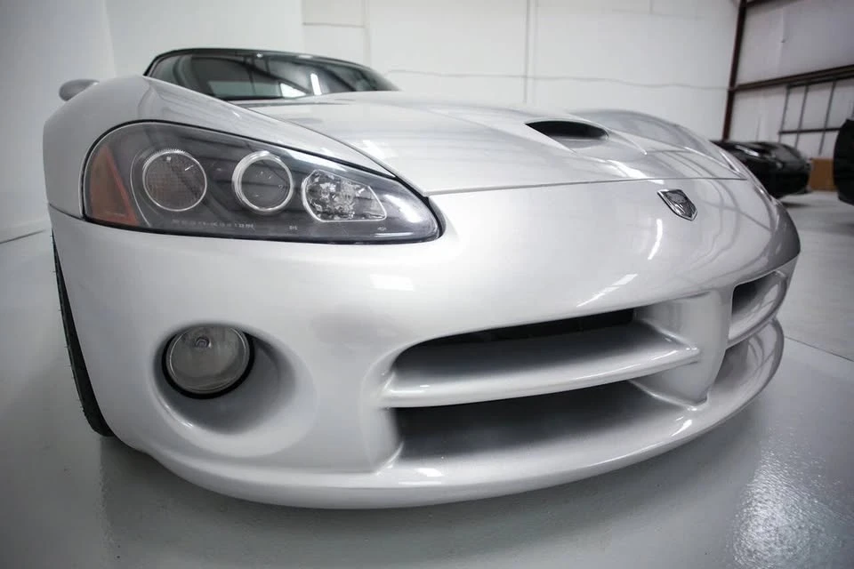 2003 Dodge Viper 3rd Gen - Image 13 of 20