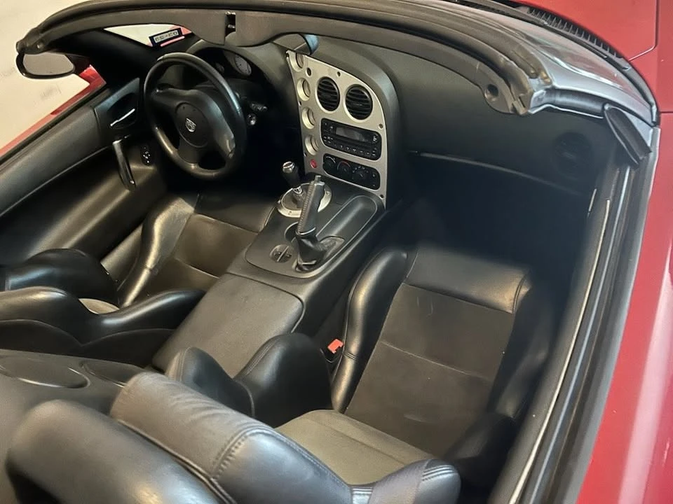 2003 Dodge Viper 3rd Gen - Image 2 of 3