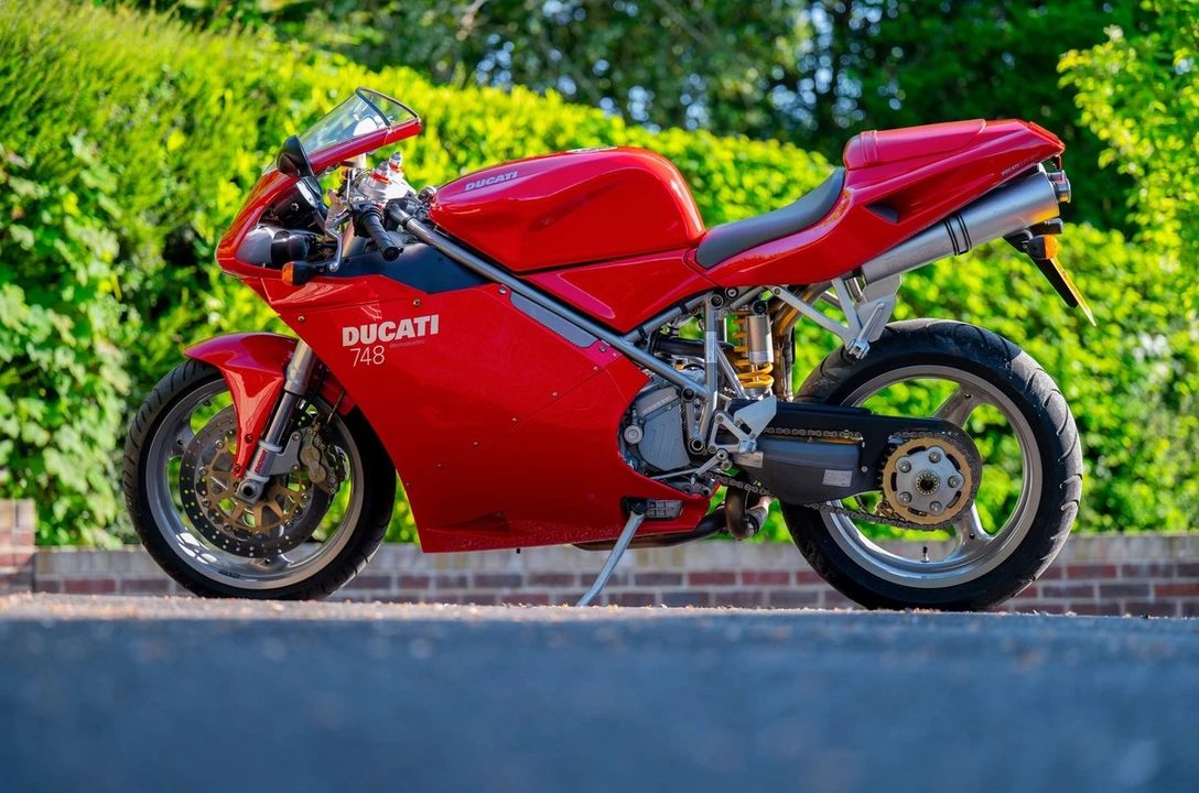 2003 Ducati 748 - Image 17 of 30