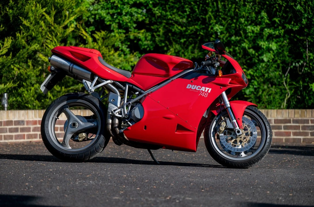 2003 Ducati 748 - Image 11 of 30
