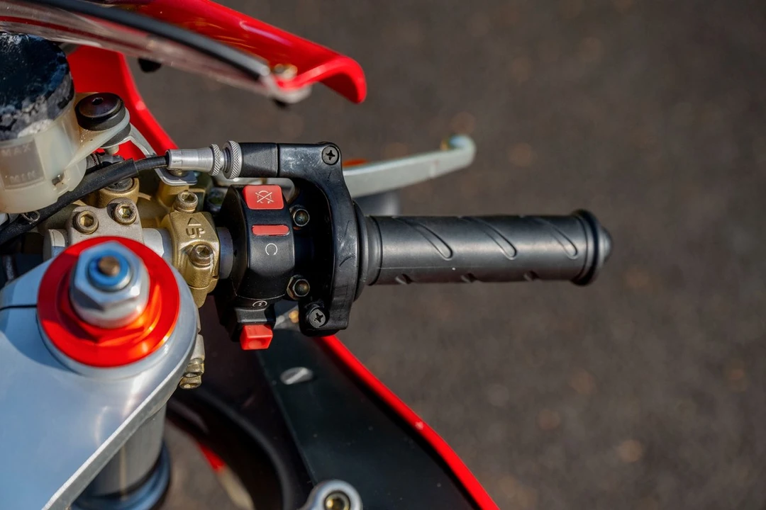 2003 Ducati 748 - Image 26 of 30