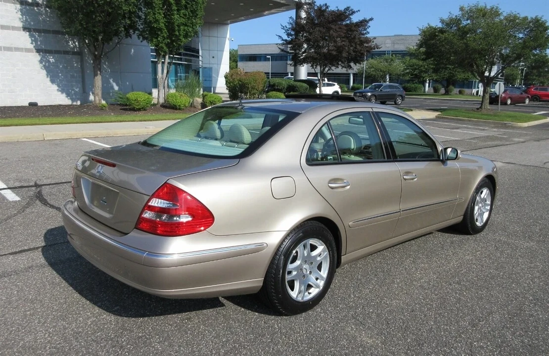 2003 Mercedes-Benz W211 E-Class - Image 8 of 21