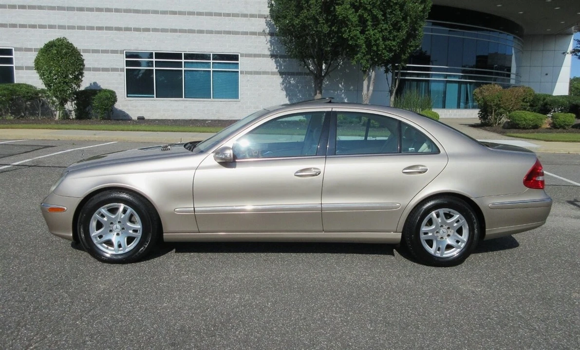 2003 Mercedes-Benz W211 E-Class - Image 13 of 21